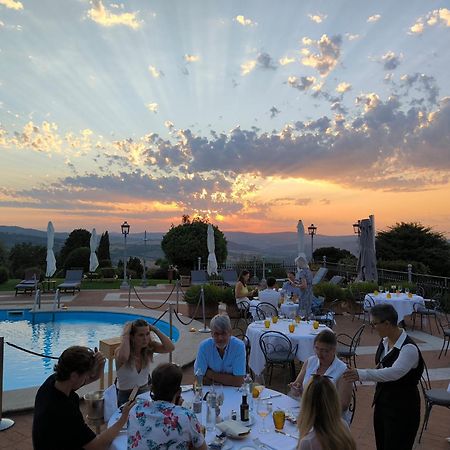 Relais Todini - Residenza D'Epoca - Luxury Historic House Buitenkant foto