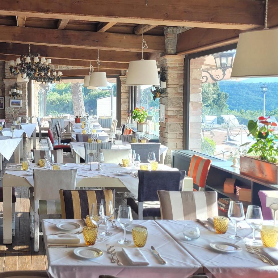 Relais Todini - Residenza D'Epoca - Luxury Historic House Buitenkant foto