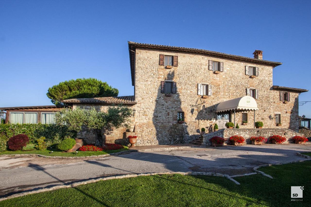 Relais Todini - Residenza D'Epoca - Luxury Historic House Buitenkant foto