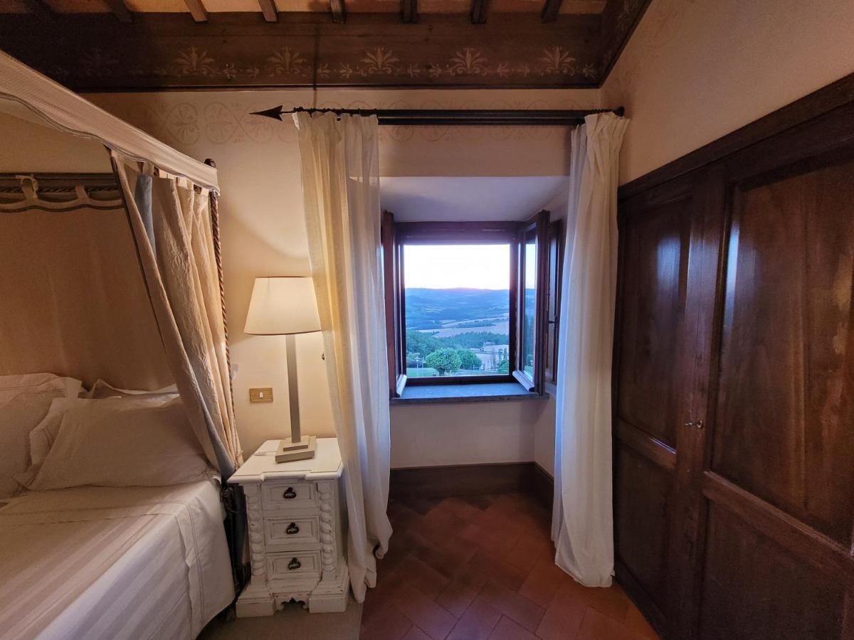 Relais Todini - Residenza D'Epoca - Luxury Historic House Buitenkant foto
