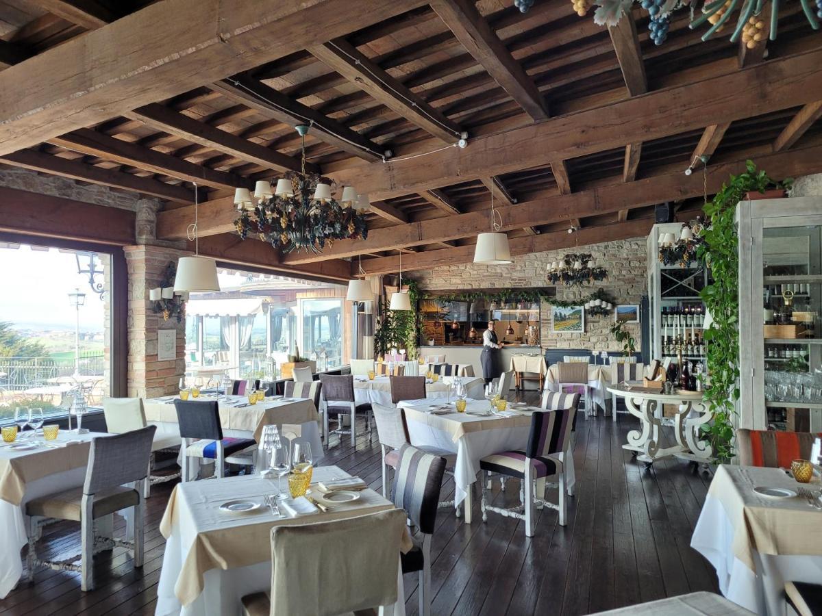 Relais Todini - Residenza D'Epoca - Luxury Historic House Buitenkant foto