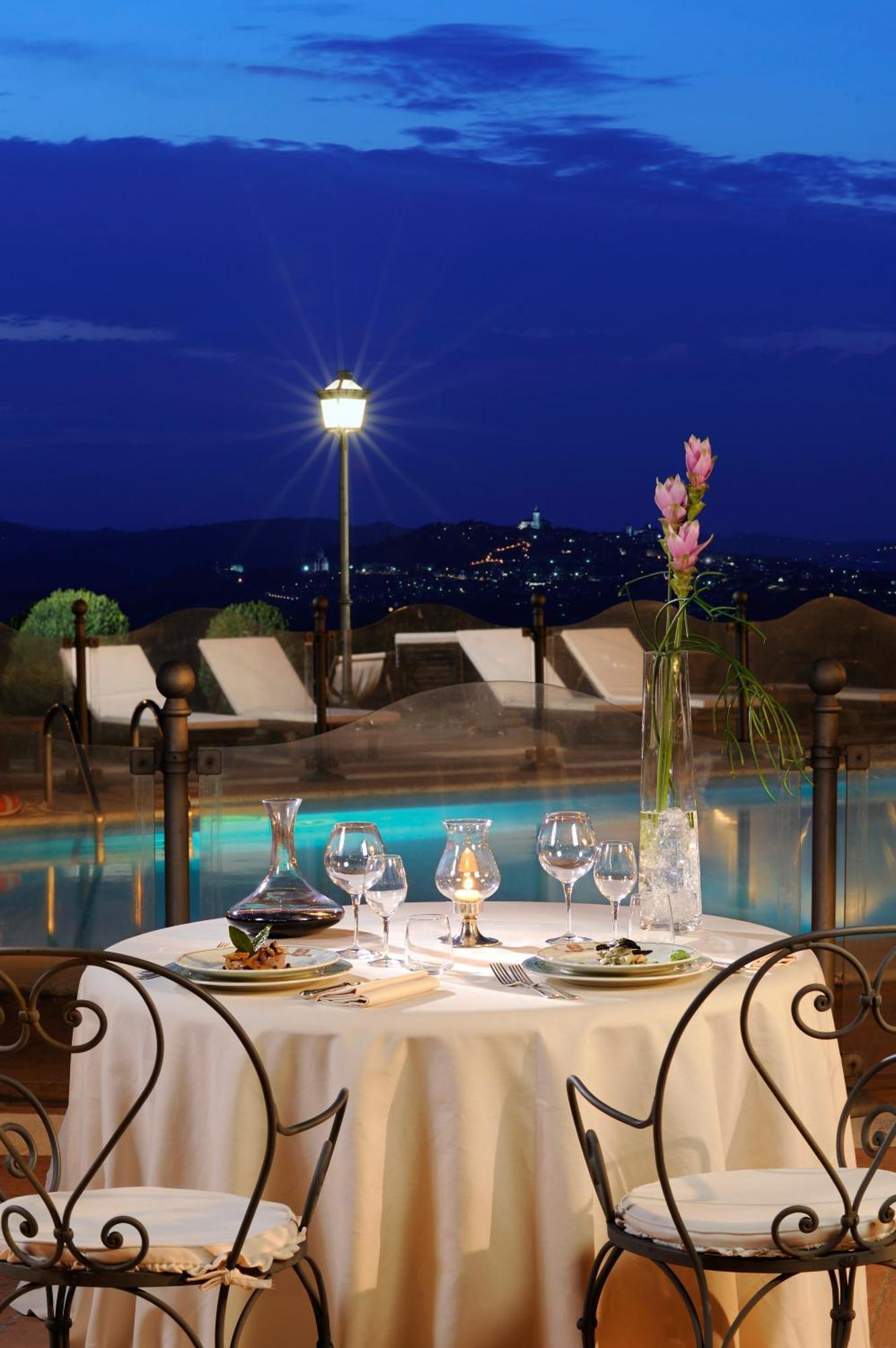 Relais Todini - Residenza D'Epoca - Luxury Historic House Buitenkant foto