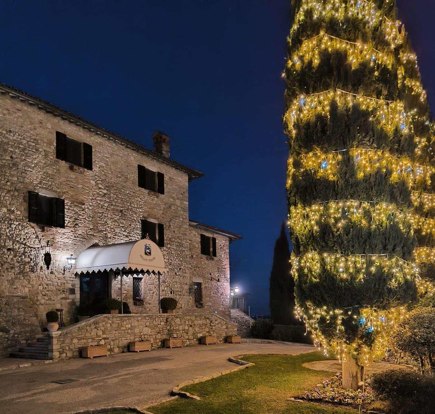 Relais Todini - Residenza D'Epoca - Luxury Historic House Buitenkant foto